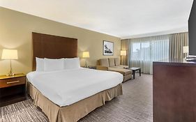 Best Western Plus Garden Court Inn